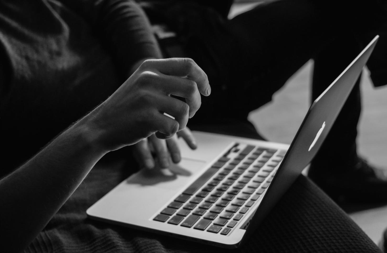 Technische Infrastruktur und Netzwerkkomponenten