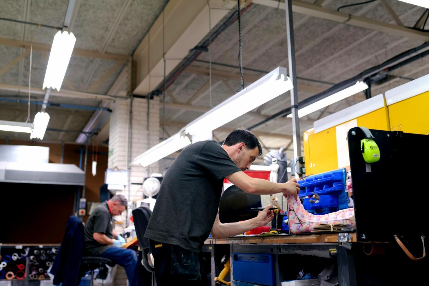 Netzwerkverkabelung und Serveranschlüsse